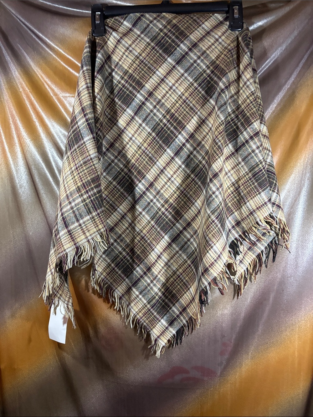 Vintage 70’s wool triangle scarf‎ Plaid Fringe Wrap brown tones 411